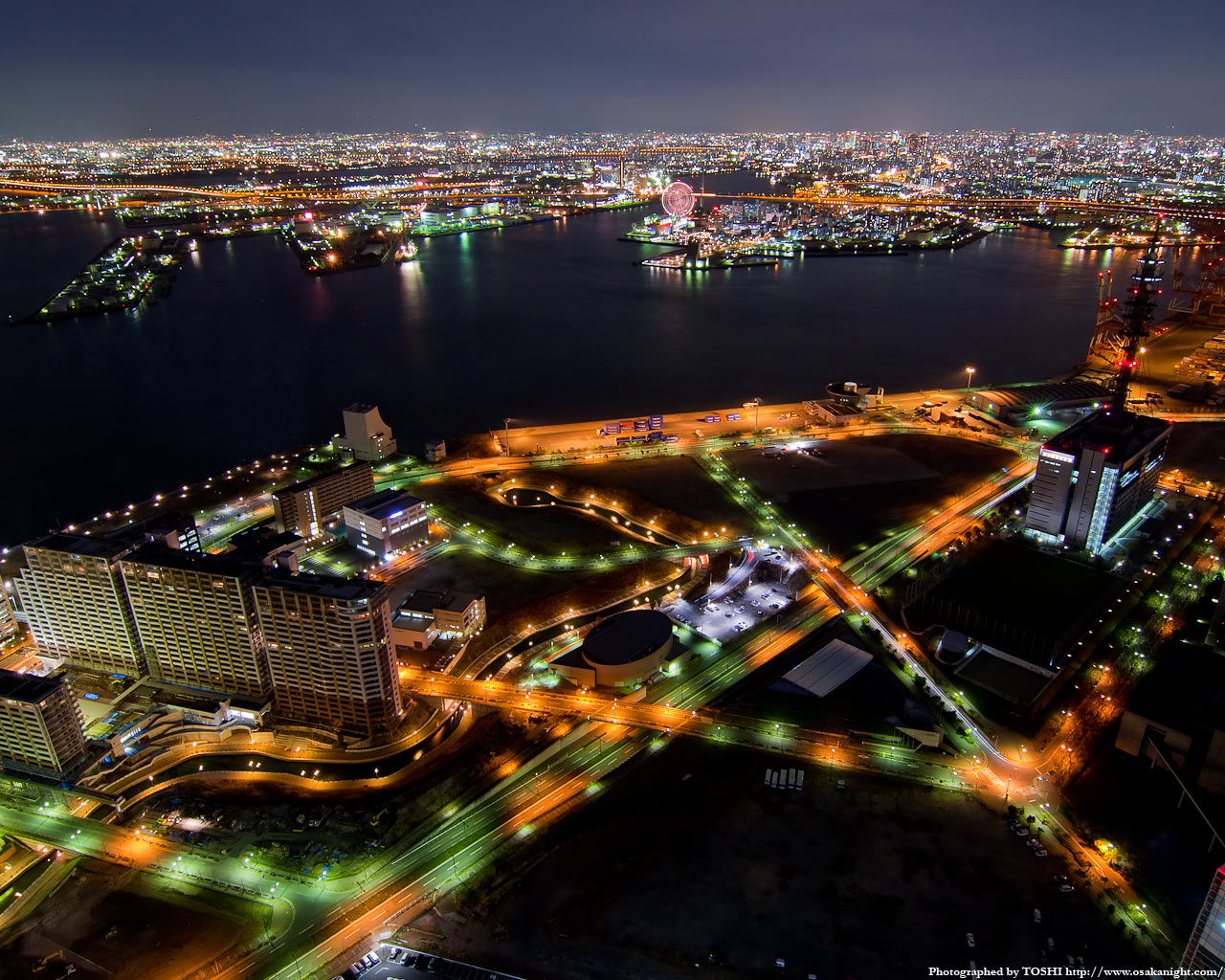 大阪ベイエリアとコスモスクエアの夜景3