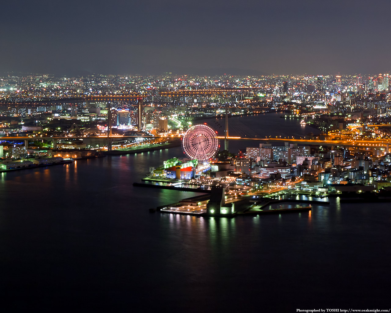 大阪港ベイエリア天保山周辺の夜景