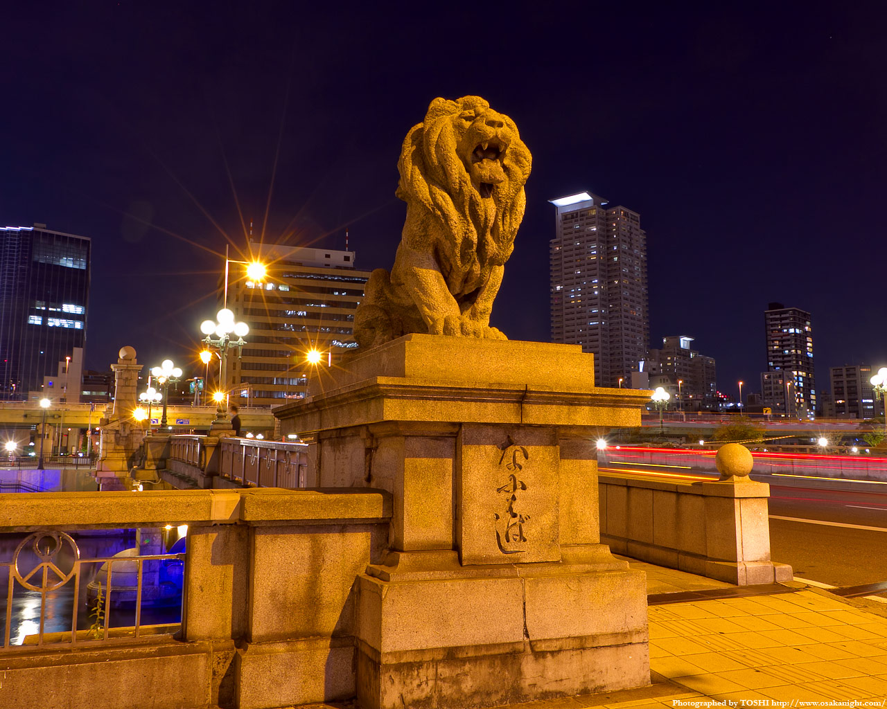 難波橋のライオン像（高欄の獅子）1