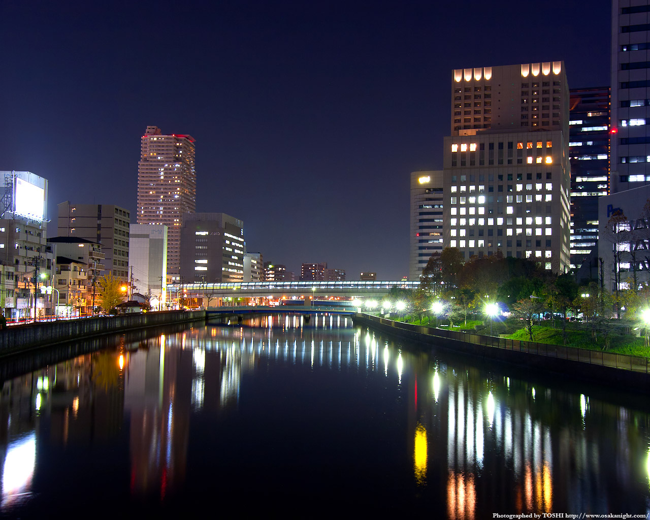 片町橋から見た寝屋川と大阪ビジネスパーク2