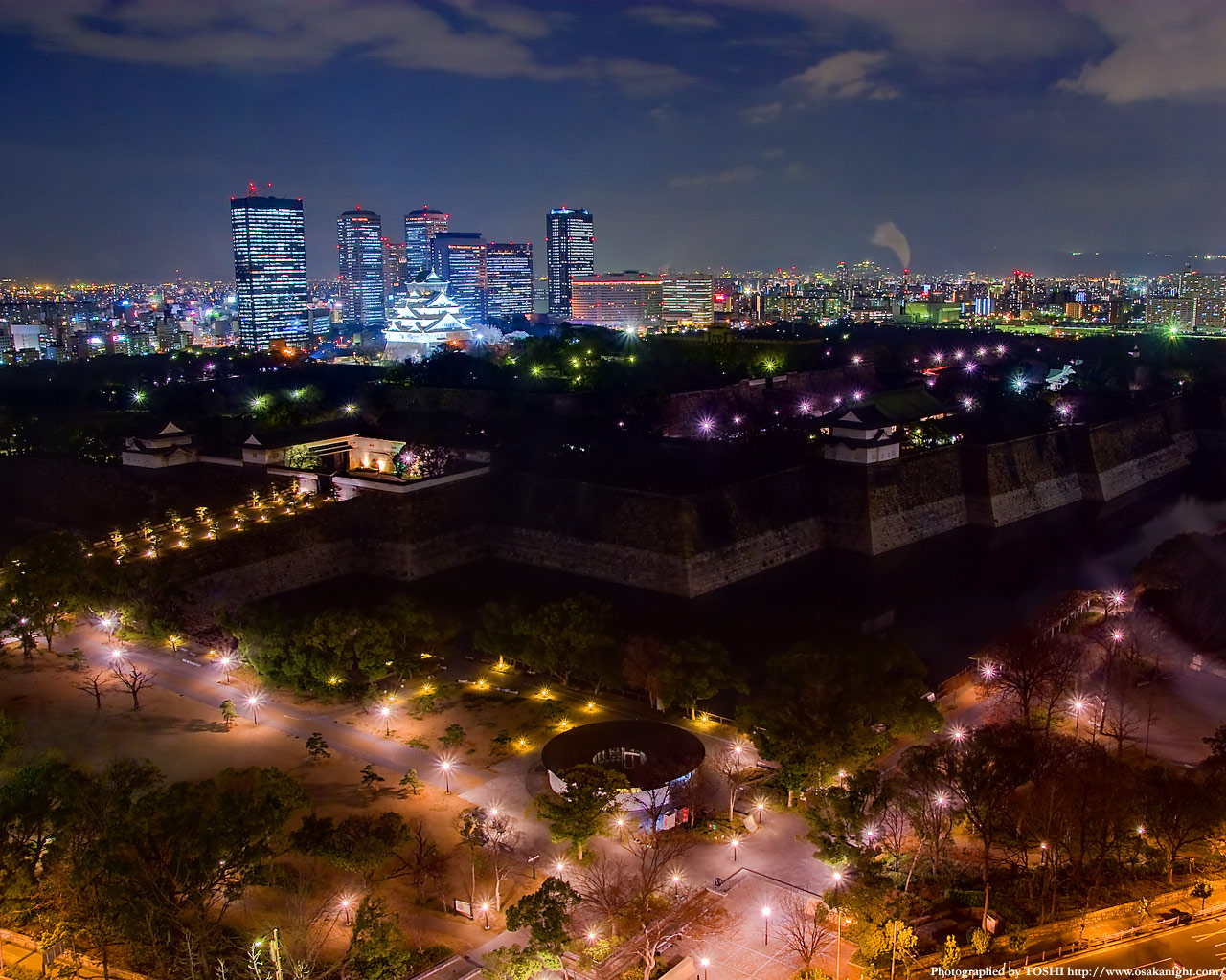 大阪城公園の俯瞰夜景
