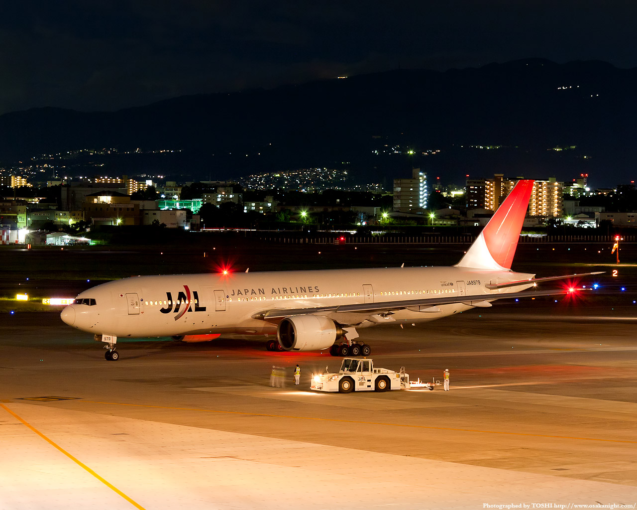 日本航空待機エリア夜景2