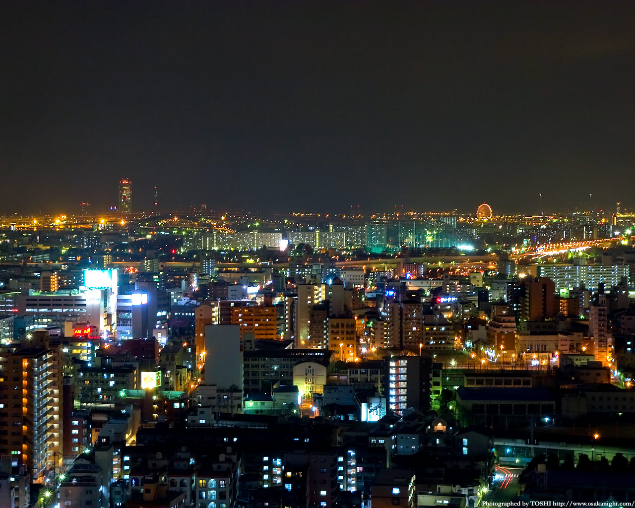大阪南港〜天保山方面の夜景